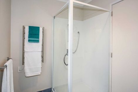 Photo of property in 4/271 Queen Street, Pukekohe, 2120