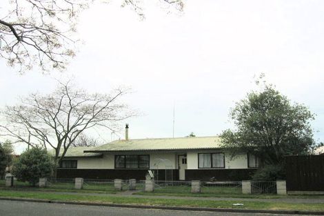 Photo of property in 13 Harris Street, Greenmeadows, Napier, 4112