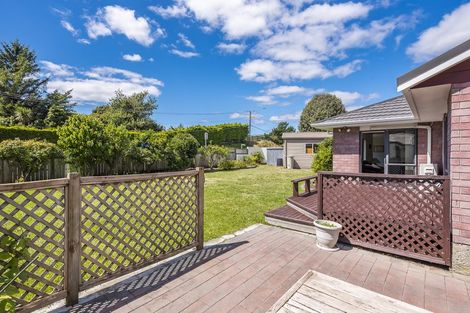 Photo of property in 2 Realm Drive, Paraparaumu, 5032