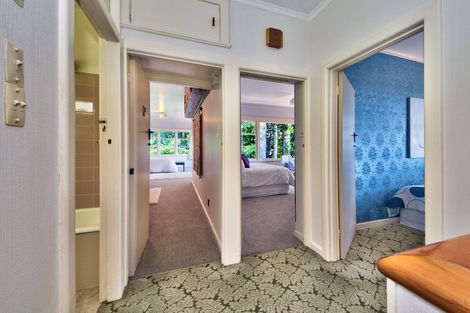 Photo of property in 47 Kopiko Road, Titirangi, Auckland, 0604