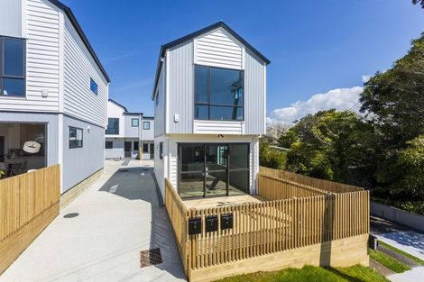 Photo of property in 58 County Road, Torbay, Auckland, 0630