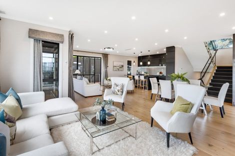 Photo of property in 45 Armstrong Farm Drive, East Tamaki Heights, Auckland, 2016