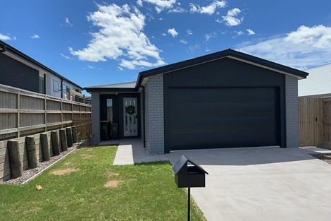 Photo of property in 32 Armitage Road, Wellsford, 0900