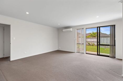 Photo of property in 80 Carrington Drive, Papamoa Beach, Papamoa, 3118