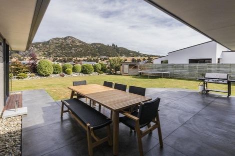 Photo of property in 3 Poppy Lane, Albert Town, Wanaka, 9305