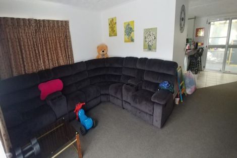 Photo of property in 18 Annison Avenue, Glen Eden, Auckland, 0602