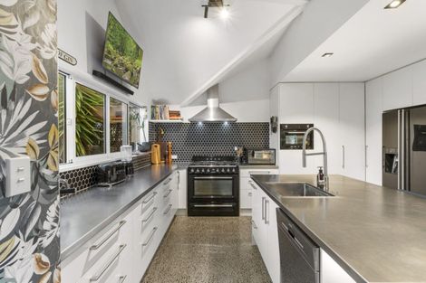 Photo of property in 199 Papamoa Beach Road, Papamoa Beach, Papamoa, 3118