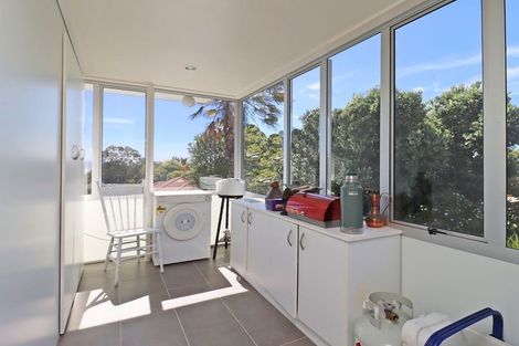 Photo of property in 5 Selwyn Street, South Hill, Oamaru, 9400