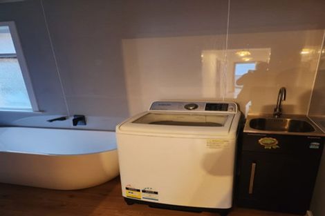 Photo of property in 6 Otaki Street, Miramar, Wellington, 6022