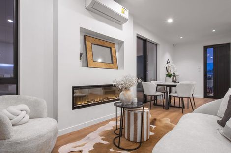 Photo of property in 102e Te Oneroa Way, Long Bay, Auckland, 0630