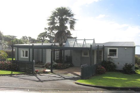 Photo of property in 151 Mellons Bay Road, Mellons Bay, Auckland, 2014