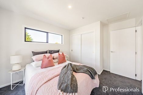 Photo of property in 24b Wainuiomata Road, Wainuiomata, Lower Hutt, 5014