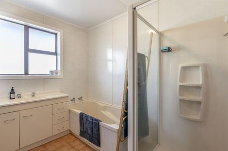 Photo of property in 12a Russell Street, Feilding, 4702