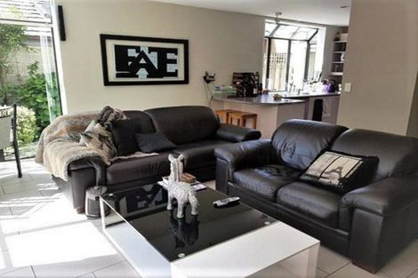 Photo of property in 5 Brockworth Place, Riccarton, Christchurch, 8011