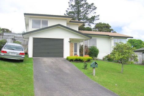 Photo of property in 8 Meynell Court, Glen Eden, Auckland, 0602