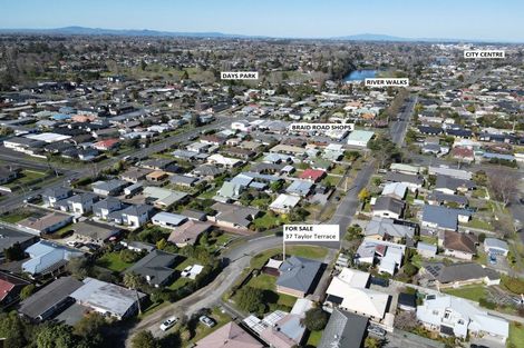 Photo of property in 37 Taylor Terrace, St Andrews, Hamilton, 3200