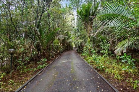 Photo of property in 32 Kereru Grove, Greenhithe, Auckland, 0632