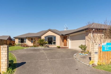 Photo of property in 12 Tarrango Way, Rototuna, Hamilton, 3210