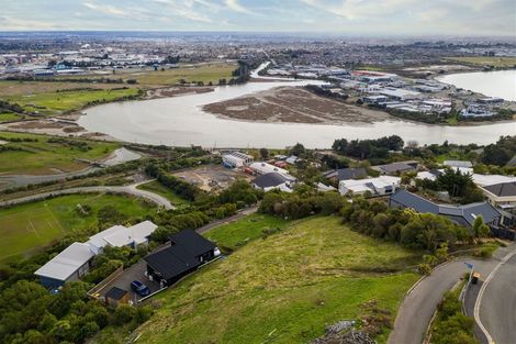 Photo of property in 134 Cannon Hill Crescent, Mount Pleasant, Christchurch, 8081