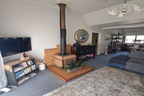 Photo of property in 76 Essex Street, Balclutha, 9230