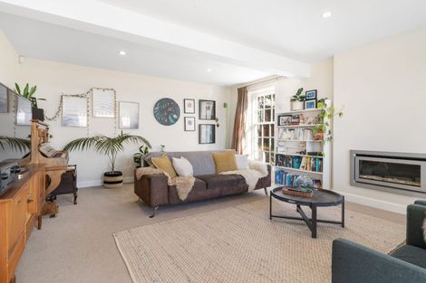 Photo of property in 40 Major Hornbrook Road, Mount Pleasant, Christchurch, 8081