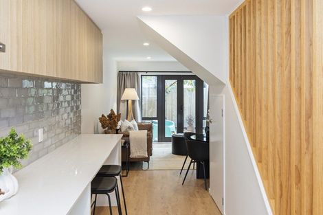 Photo of property in 2/15 Ayr Street, Riccarton, Christchurch, 8011