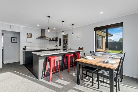 Photo of property in 4 Catchpole Place, Woodend, 7610