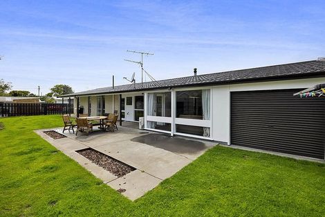 Photo of property in 6 Climie Crescent, Hawera, 4610
