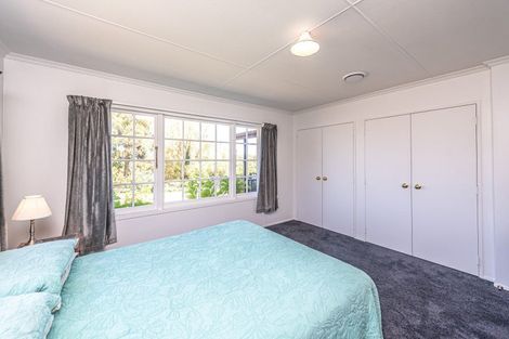 Photo of property in 2 Montgomery Road, Otamatea, Whanganui, 4501
