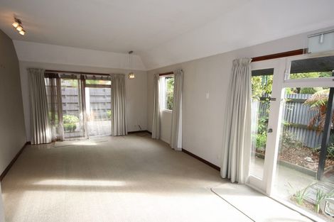 Photo of property in 32 Oak Grove, Ashburton, 7700