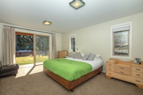 Photo of property in 18 Bevan Place, Wanaka, 9305
