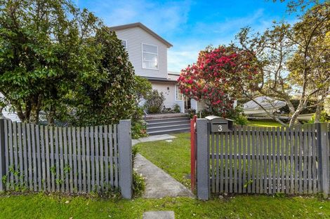Photo of property in 3 Waimarie Road, Whenuapai, Auckland, 0618