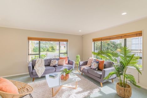 Photo of property in 9 Sylvan Avenue, Waikanae, 5036