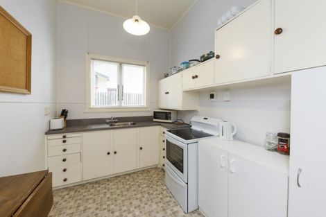 Photo of property in 127 Linton Street, West End, Palmerston North, 4410