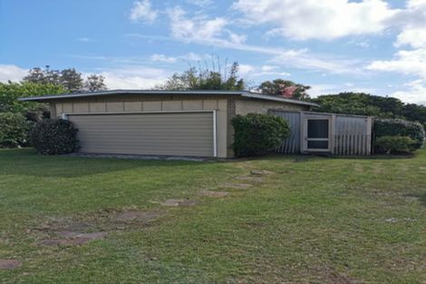 Photo of property in 172 Lincoln Road, Henderson, Auckland, 0610