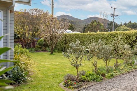 Photo of property in 14 Bell Street, Featherston, 5710