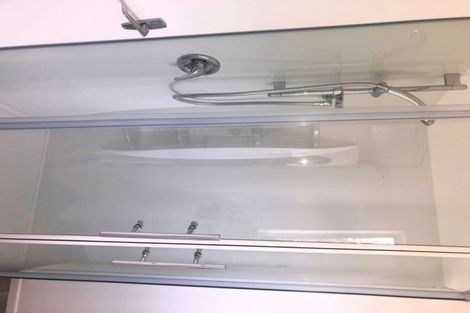 Photo of property in 12 Vogel Street, Levin, 5510