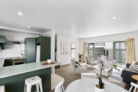 Photo of property in 6/142 Ghuznee Street, Te Aro, Wellington, 6011