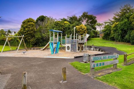 Photo of property in 15a Bridge Avenue, Te Atatu South, Auckland, 0610