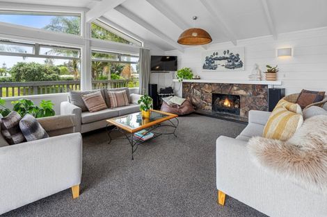 Photo of property in 514a Papamoa Beach Road, Papamoa Beach, Papamoa, 3118