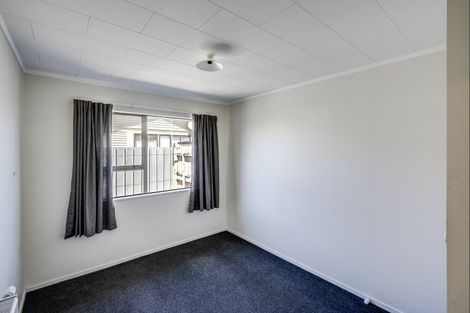 Photo of property in 2/802 Victoria Street, Parkvale, Hastings, 4122