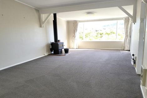 Photo of property in The Triangle, 2/33 Halswater Drive, Churton Park, Wellington, 6037