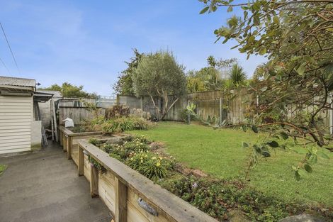 Photo of property in 75 Guy Avenue, Takaro, Palmerston North, 4410