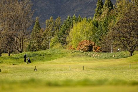 Photo of property in 9 Innes Place, Arrowtown, 9302