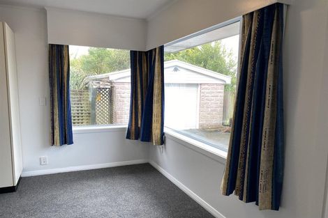 Photo of property in 19 Eglinton Street, Avondale, Christchurch, 8061