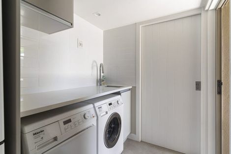 Photo of property in 6 Commodore Court, Gulf Harbour, Whangaparaoa, 0930