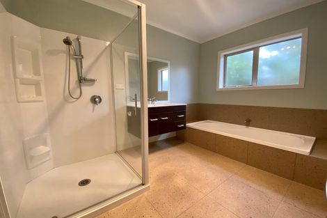 Photo of property in 11 Hilton Road, Carterton, 5713