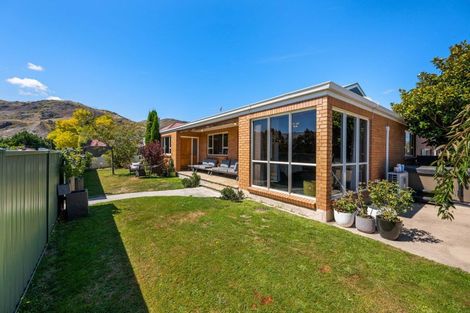 Photo of property in 26 Molyneux Avenue, Cromwell, 9310