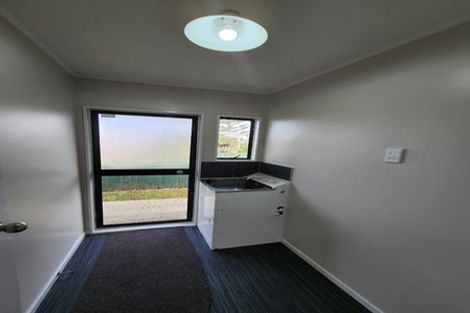 Photo of property in 2/34 Shifnal Drive, Randwick Park, Auckland, 2105