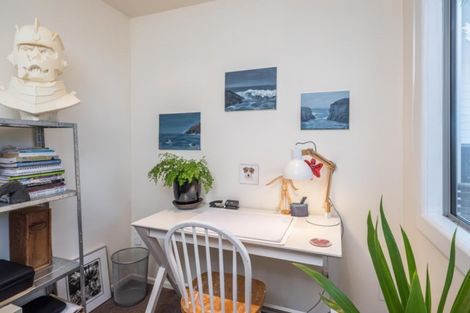 Photo of property in 154 Owhiro Bay Parade, Owhiro Bay, Wellington, 6023